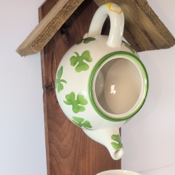 Rustic Teapot Bird Feeder Handmade Lady Luck - Picture 4 of 16
